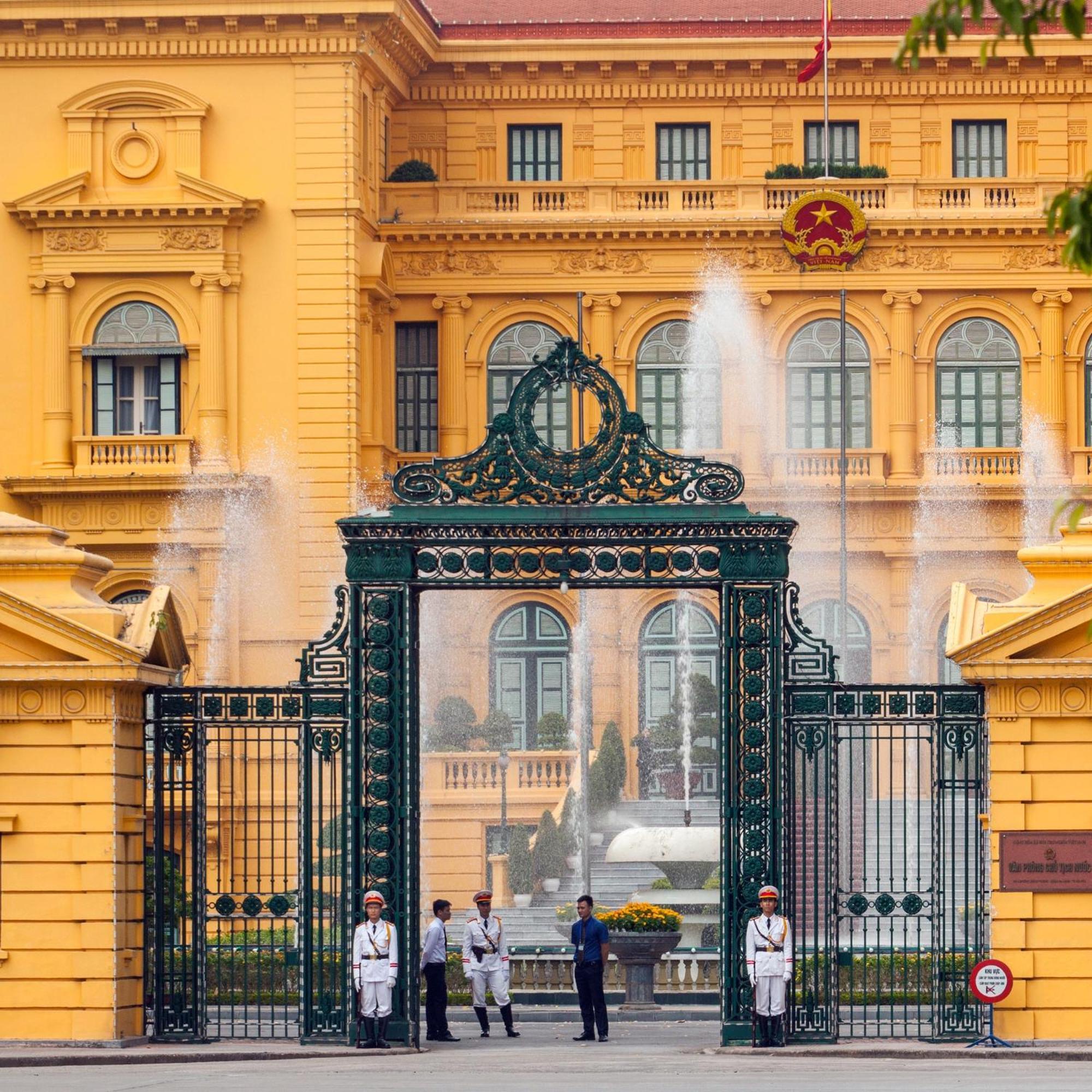 Crescendo Boutique Studio Hanoi Exterior photo